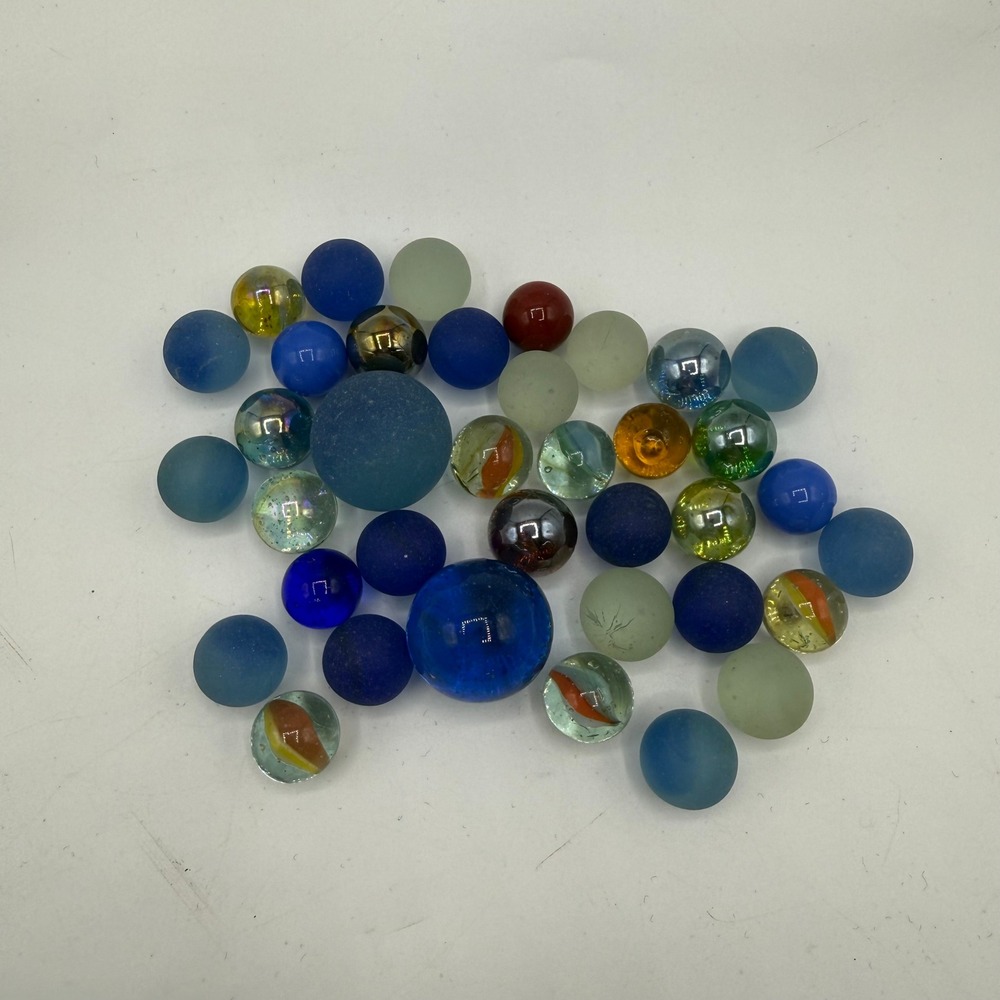 Vintage Glass Marbles Lot Mixed Sizes Blue Clear Cat Eye Shooters Frosted 37pc - Picture 6 of 10